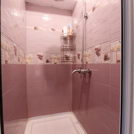 公寓 10 Seconds Away From The Main Street, Free Secured Parking 索菲亞