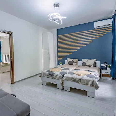 10 Seconds Away From The Main Street, Free Secured Parking * Sofia