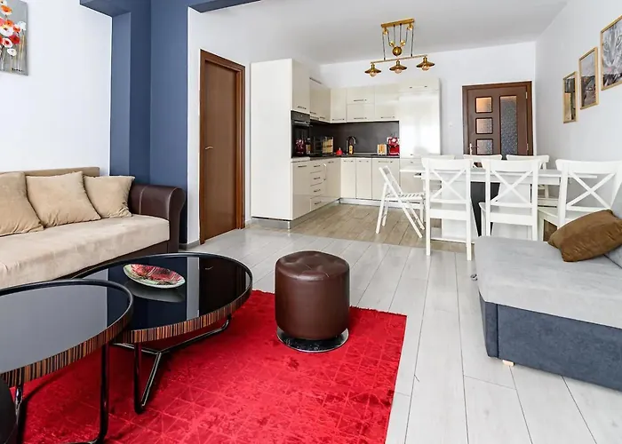 Apartmán 10 Seconds Away From The Main Street, Free Secured Parking *